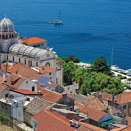 Nyaraló Stunning In Unešić